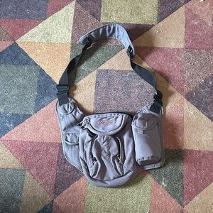 JanSport roadrunner  field/hiking crossbody bag in Gray